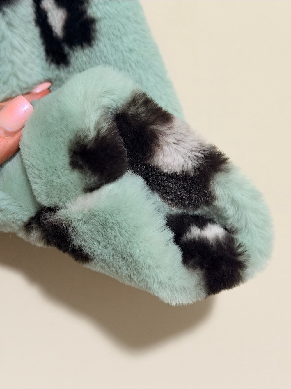 Leche Mint Leopard Faux-Fur Puffer Jacket - Picture 6 of 8